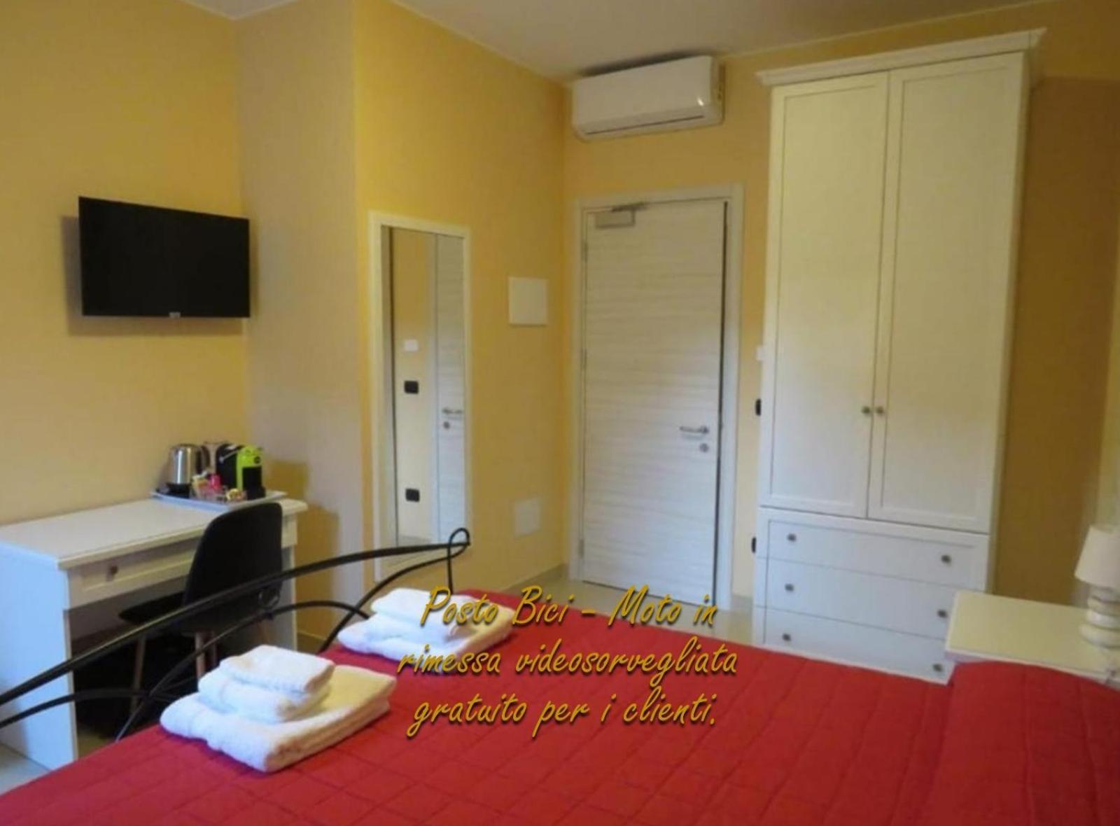 B&B Romano Gela Ngoại thất bức ảnh